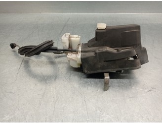 Recambio de cerradura puerta delantera izquierda para maserati quattroporte 4.7 v8 cat referencia OEM IAM  6/2 PINES 