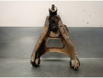 Recambio de brazo suspension inferior delantero derecho para renault 5 (b/c40) 1.4 referencia OEM IAM 7700783456 