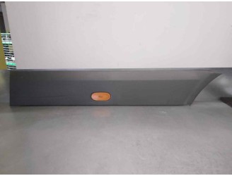Recambio de molduras traseras para mercedes-benz sprinter ii caja abierta, doble cab cdi cat referencia OEM IAM A9066903200 LAT 