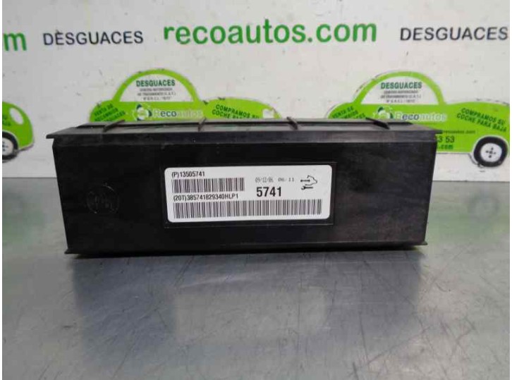 Recambio de centralita aire acondicionado para opel insignia berlina 2.0 cdti cat referencia OEM IAM 13505741 