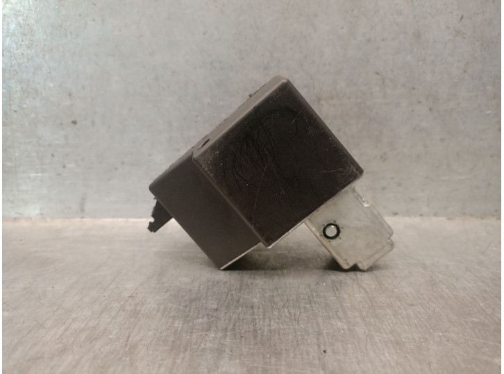 Recambio de antirrobo para peugeot 308 iii (fb_, fh_, fp_, f3_, fm_) bluehdi 130 (fbyhzl, fbyhzt) referencia OEM IAM 9831548680 