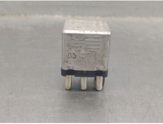 Recambio de rele para mercedes-benz clase s (w126) berlina+coupe sec 560 referencia OEM IAM 0015420219  4RD00412200