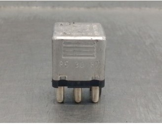 Recambio de rele para mercedes-benz clase s (w126) berlina+coupe sec 560 referencia OEM IAM 0015420219  4RD00412200