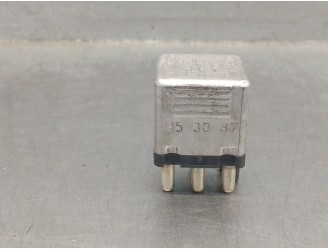 Recambio de rele para mercedes-benz clase s (w126) berlina+coupe sec 560 referencia OEM IAM 0015420219  4RD00412200