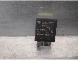 Recambio de rele para volvo xc70 2.5 20v turbo cat referencia OEM IAM 8651661  