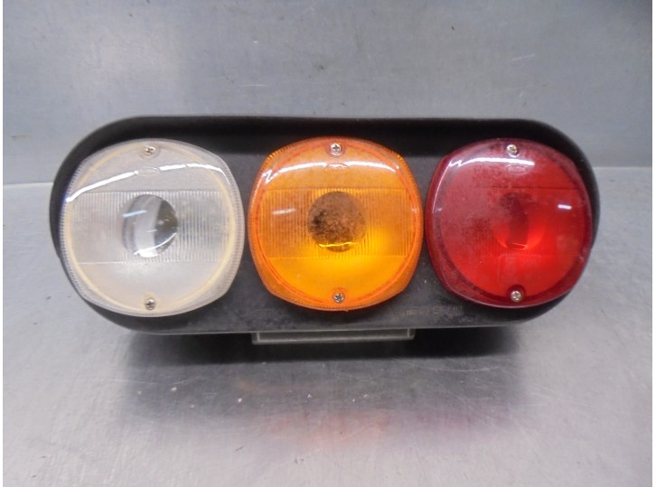 Recambio de piloto trasero derecho para pgo comet 50 referencia OEM IAM PI592 