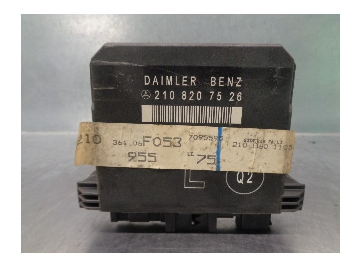 Replacement of central locking ECU for Mercedes-Benz E Class (W210) Saloon Diesel 2.7 CDI 20V CAT OEM IAM reference 2108207526 
