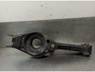 Replacement of rear right lower suspension arm for Kia Sportage 1.7 CRDi CAT OEM IAM reference 552203U800 