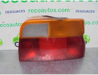 Recambio de piloto trasero derecho para ford escort cabrio 1.6 referencia OEM IAM 6138967 2 PUERTAS