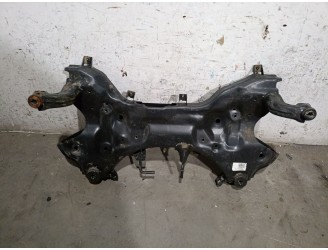Replacement of front axle for Kia Sportage IV (QL, QLE) 1.6 CRDi OEM IAM reference 62401D7570 62405D7570 