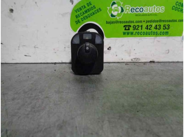 Recambio de mando retrovisor para audi a3 (8p) 1.9 tdi referencia OEM IAM 8E0959565  