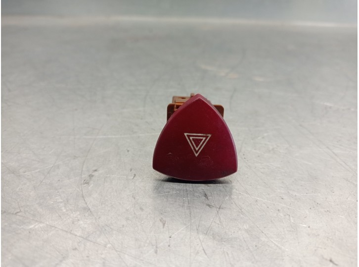 Replacement hazard warning switch for Citroën C8 2.0 HDI SX OEM IAM reference 