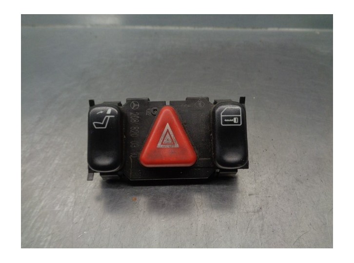 Replacement hazard warning switch for Mercedes-Benz E-Class (W210) Diesel Saloon 2.7 CDi 20V CAT OEM IAM reference 2088200310 