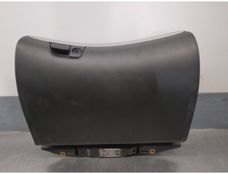 Recambio de guantera para volvo xc70 2.5 20v turbo cat referencia OEM IAM 30722826 