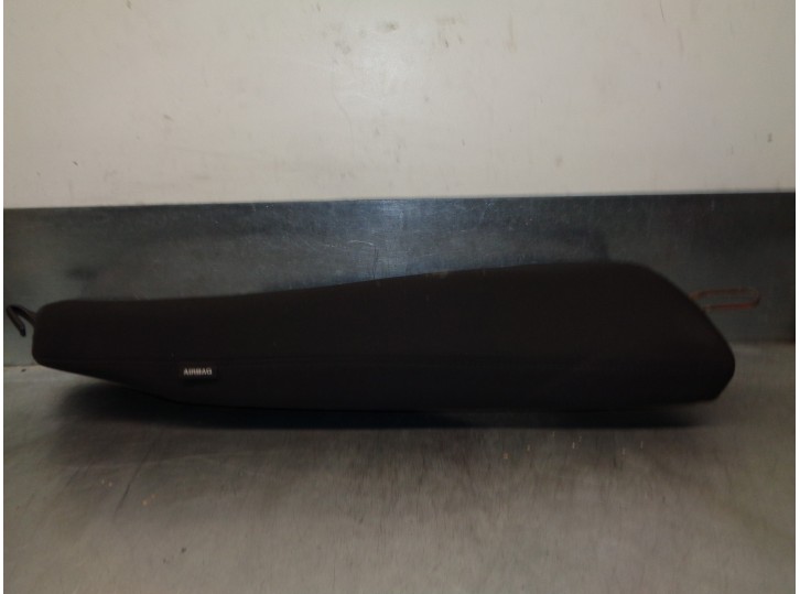 Recambio de airbag lateral trasero derecho para hyundai i40 cw 1.7 crdi cat referencia OEM IAM 895203Z800  