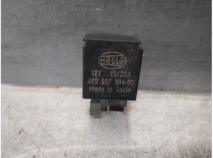 Recambio de rele para volvo xc70 2.5 20v turbo cat referencia OEM IAM 4RD00781400  