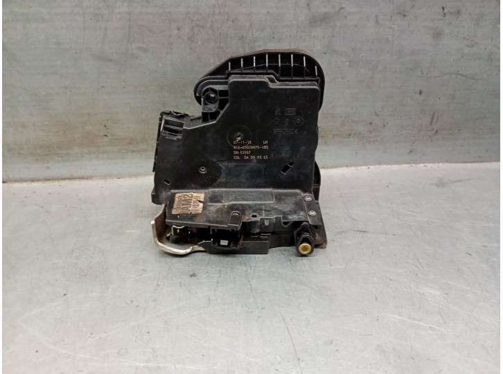Recambio de cerradura puerta delantera izquierda para opel insignia b grand sport (z18) 1.5 (68) referencia OEM IAM 13597528 135