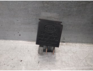 Recambio de rele para volvo xc70 2.5 20v turbo cat referencia OEM IAM 4RD00781400  