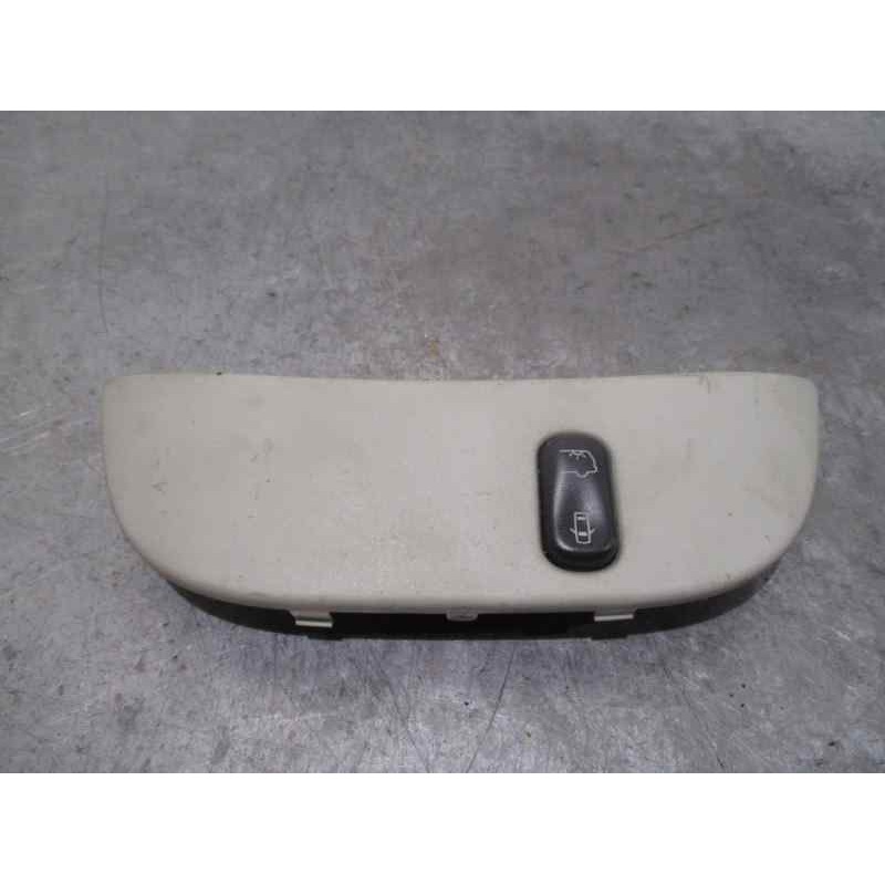 Recambio de mando para mercedes-benz clase m (w163) 2.7 cdi 20v cat referencia OEM IAM 1638203610 3880455411RH 