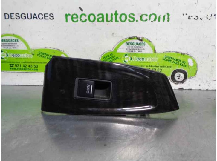 Replacement rear right window regulator switch for Honda Accord Saloon (CU) 2.2 DTec Cat OEM IAM reference 35770TL0E11 