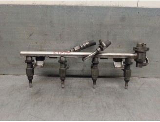 Recambio de rampa inyectora para audi a4 b5 avant (8d5) 1.8 t referencia OEM IAM 06B133681 06B133681 