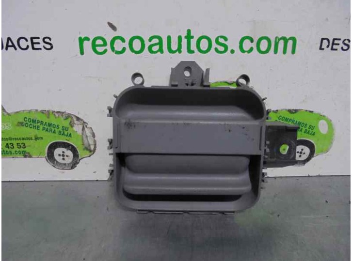 Recambio de maneta interior trasera derecha para peugeot 806 srdt referencia OEM IAM 1479141077 