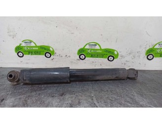 Recambio de amortiguador trasero derecho para kia carnival 2.9 crdi cat referencia OEM IAM 553104D401  