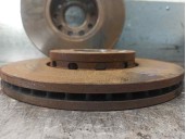 Replacement front brake disc for Audi A6 saloon (C4) 2.5 TDi cat (AEL) OEM IAM reference 