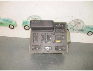 Replacement relay / fuse box for Ford Focus saloon (CAK) 1.6 16V CAT OEM IAM reference 98AG14K150AE 