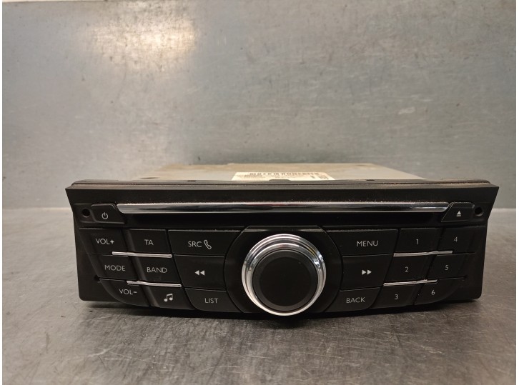 Replacement audio system / CD radio for Citroën C-Elysée 1.6 HDI FAP OEM IAM reference 98041965 