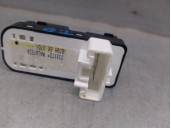 Recambio de mando elevalunas trasero derecho para mazda 2 hatchback (dl, dj) 1.5 skyactiv-g referencia OEM IAM D09H66370 D09H663