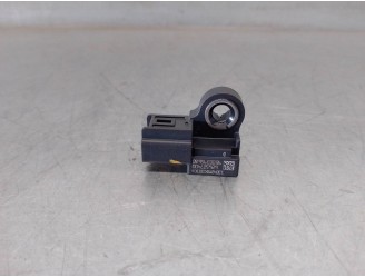 Replacement impact sensor for Citroën C-Elysée 1.6 HDi FAP OEM IAM reference 9800395680 