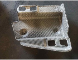 Recambio de tubo escape completo para maserati quattroporte 4.7 v8 cat referencia OEM IAM  CHAPA PROTECCIÓN CONTRA EL CALOR 