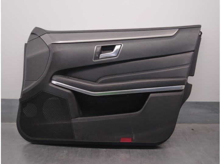 Recambio de guarnecido puerta delantera derecha para mercedes-benz clase e (w212) lim. 2.1 cdi cat referencia OEM IAM A212720006