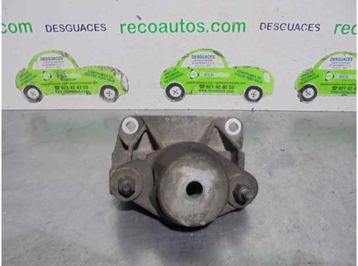 Replacement left engine mount for Renault Mégane I Scenic (JA0) 1.9 DTi Diesel CAT OEM IAM reference 7700788318 415507 