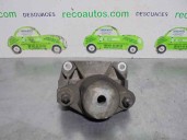 Replacement left engine mount for Renault Mégane I Scenic (JA0) 1.9 DTi Diesel CAT OEM IAM reference 7700788318 415507 