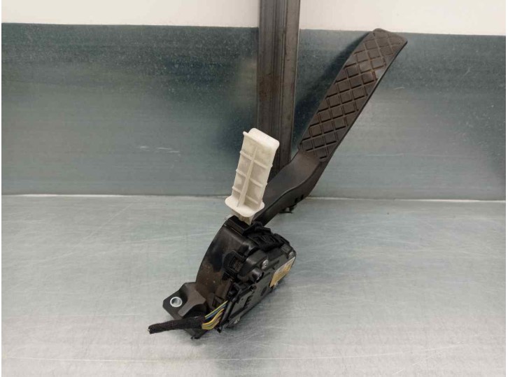 Recambio de potenciometro pedal para audi q7 (4l) 3.0 v6 24v tdi referencia OEM IAM 7L0723507D 6PV00802624 HELLA