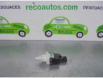 Recambio de interruptor para alfa romeo gt (125) 2.0 jts 16v cat referencia OEM IAM 46840510  