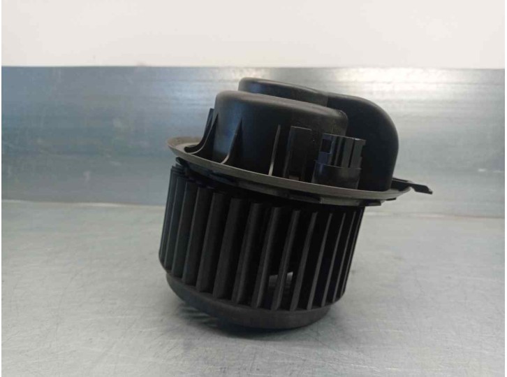 Recambio de motor calefaccion para audi q7 (4l) 3.0 v6 24v tdi referencia OEM IAM 7H0819021  