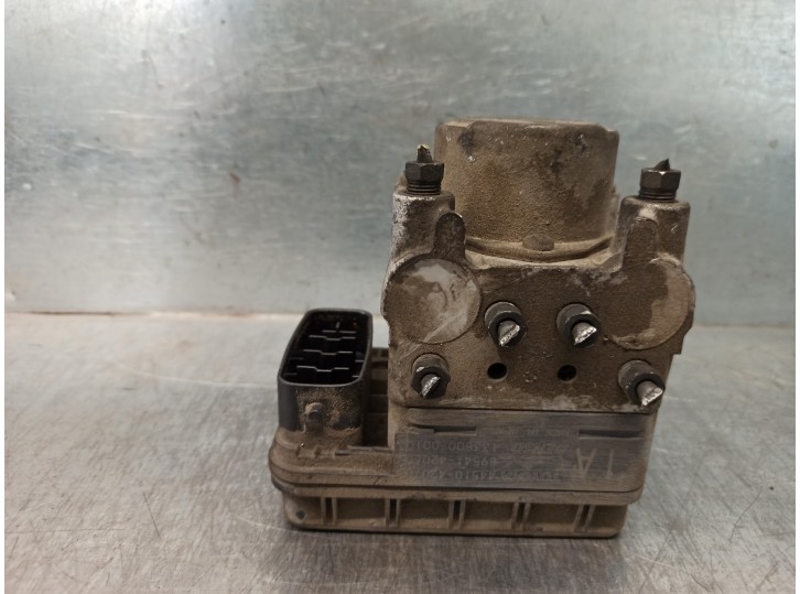 Recambio de abs para toyota rav 4 (a2) 1.8 luna (2003) referencia OEM IAM 4451042070 1338000010 DENSO