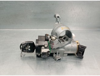 Replacement ignition switch for Mitsubishi Grandis (NA0W) 2.0 Di-D CAT OEM IAM reference 4408A011 4408A011 