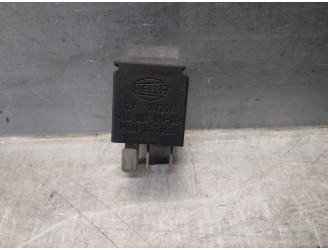 Recambio de rele para volvo xc70 2.5 20v turbo cat referencia OEM IAM 4RD00781400  