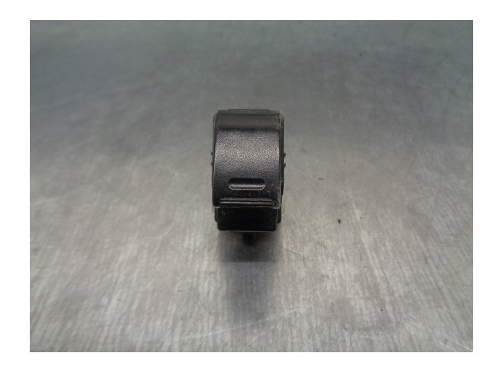 Recambio de mando elevalunas delantero derecho para toyota rav 4 (a2) 1.8 luna (2003) referencia OEM IAM   