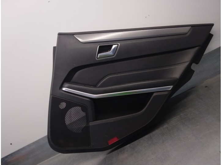 Recambio de guarnecido puerta trasera derecha para mercedes-benz clase e (w212) lim. 2.1 cdi cat referencia OEM IAM A2127308270 