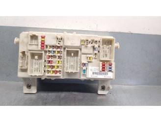 Replacement relay / fuse box for Ford Focus Saloon (CAP) 2.0 TDCi CAT OEM IAM reference 7M5T14A073JB 