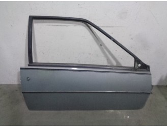 Recambio de puerta delantera derecha para renault fuego 2.0 referencia OEM IAM 4678629 GRIS 3 PUERTAS