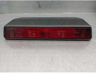 Recambio de luz central de freno para renault fuego 2.0 referencia OEM IAM KS331488  