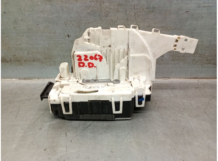 Recambio de cerradura puerta delantera derecha para volkswagen crafter 30-50 caja/chasis (2f_) 2.5 tdi referencia OEM IAM A90672