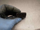 Recambio de mando elevalunas delantero derecho para renault fuego 2.0 referencia OEM IAM 1737  