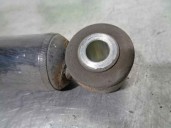 Recambio de amortiguador trasero derecho para renault clio iii 1.2 referencia OEM IAM 8200452699B 03071000147B KYB